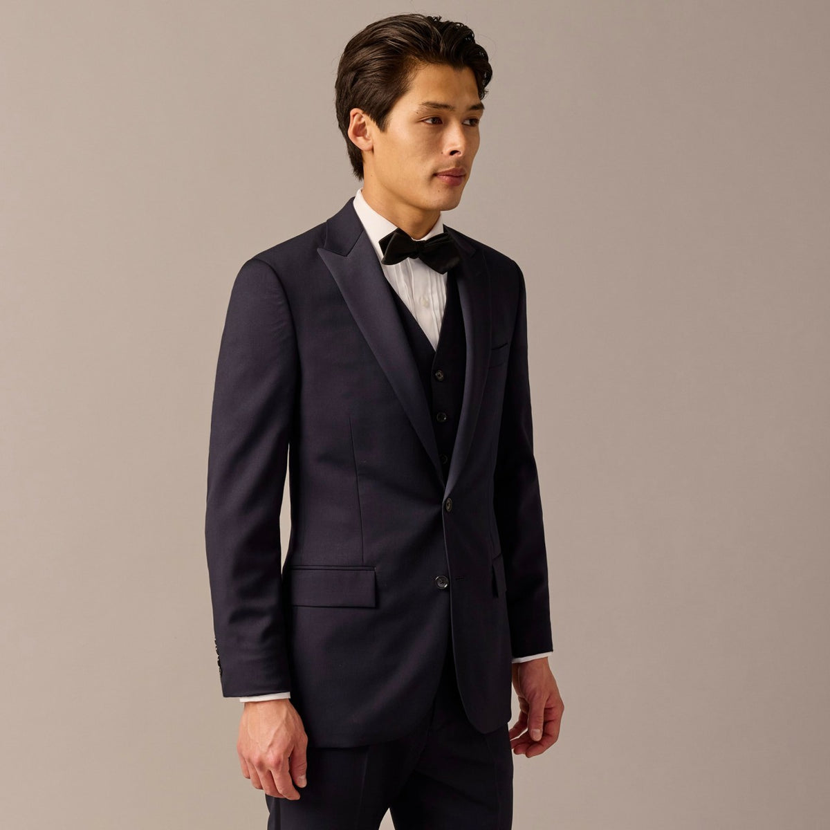 Men Ludlow Slim-fit tuxedo jacket in Italian wool - J.Crew