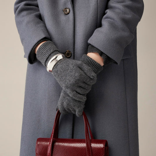Women Cashmere tech-touch gloves - J.Crew