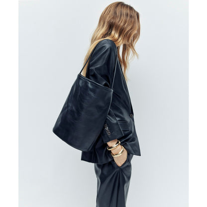 Women Berkeley bucket bag in leather - J.Crew