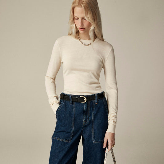 Women Carolyn fitted crewneck sweater in merino wool - J.Crew