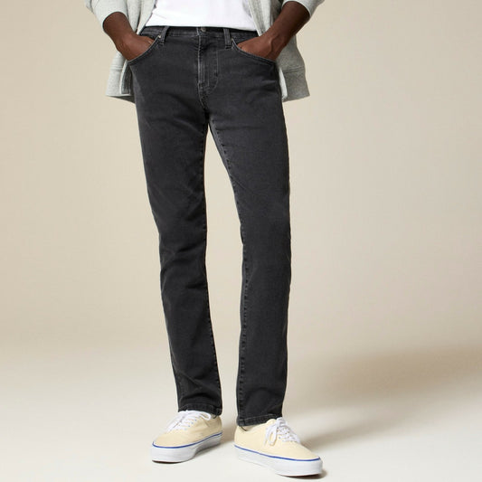 Men 770&trade; Straight-fit stretch jean in dark charcoal wash - J.Crew