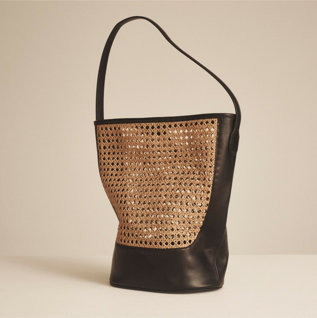 Women Berkeley bucket bag in faux raffia and leather - J.Crew